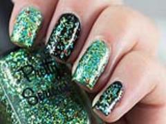 被るのが嫌いな子集合◎実は塗っている人が少ない◯◯カラーネイル