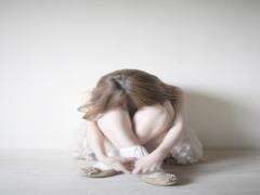 100円で作る美しさ。ダイソーの「シリコーンツルすべかかとパック」に注目