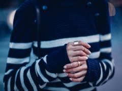 赤やボーダーが主役。お洒落な人が実践中の"冬マリン"を真似したい♡