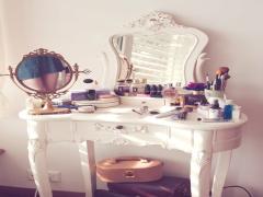 「可愛くなるための場所を可愛くする」ドレッサーまでこだわるのが乙女の常識♡
