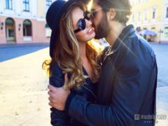 「キスしてイイ？」男性がただの女友達に思わずキスしちゃうきっかけ5つ