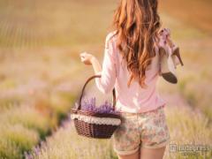 彼がベッドに押し倒したくなるデート服5選