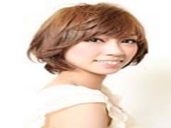 大人女子の上品な茶髪ポイントはヘアスタイル&amp;ツヤカラーにあり