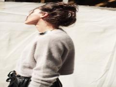寒さが苦手な人の為の着こなしも◎クロップド丈トップスで春と冬の共存Style