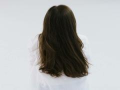 ツヤ髪には秘密がある！今すぐ出来る“チェンジリンス”を実践すべし