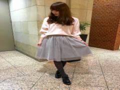 春のトレンドカラー集合！INDEXの注目カラーニットで最旬着こなし