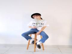 春の準備にTシャツを。プリント柄のスパイシーコーデ♡