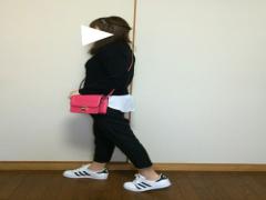 使いやすいのにコンパクト！小さめバックにもぴったりな2つ折り財布が欲しい♡