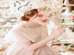 お花のベールがあなたを包み込む。春につけたいフローラルな香水5選