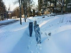 なんだこれは！？まるで透明人間な #frozen pantsがじわじわキテます