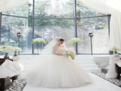 結婚式にお呼ばれ♡迷った時のミディアムの髪型