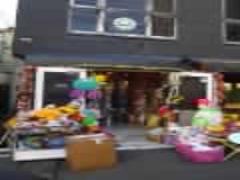 アメリカンヴィンテージにたっぷり浸る。街のレトロなおもちゃ屋さん5選