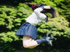 風が吹く、つば抑える君に胸が鳴る。彼もときめくお花見コーデは○○が鍵でした