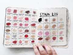 ピンク色を見るだけで〇〇アップ？色と心理学の面白い関係をあなたの手元にも♡