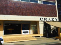 そこは名前のない未完成のカフェ。CRAZY CAFE「 」（ブランク）が新しい
