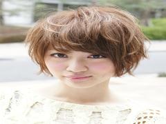 甘すぎずかわいい♡ふんわりシルエットが人気のショートヘア