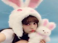 うるかわいい♡中村里砂の“うさぎ目”のヒミツはDiorの多色ラメでした！