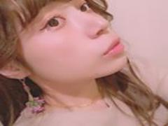 本能的に目で追ってしまう。春風になびいて“揺れる”ピアス・イヤリング15選