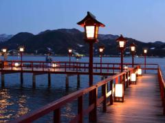 恋に効く、はわい温泉。幻想的な恋の湯にロマンティックな小旅行