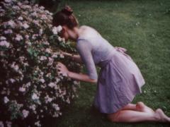 今年のラッキーカラーはラベンダー色。コスメに取り入れてハッピーを引き寄せて