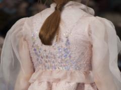 春の注目株レイヤードスタイルを彩る◇素材別透けアイテム20着まとめ