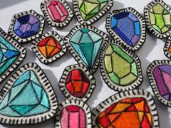 オシャレのアクセントはブローチで。お洒落の総仕上げをするブローチネイルデザイン。