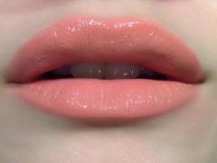"私の唇こんな綺麗だったんだ" 通販サイト上位総なめ、CHICCAのリップコスメに注目