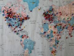 荷物は少なく、片面開けよう。海外旅行で最低限必要なものはナニ？