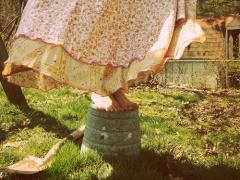 指先で春を旅する。手元を彩るパステルカラーの柔らかネイル15選