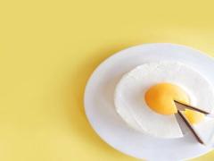 手放せなくなりそう［1日1たまご］ですっぴん美人に