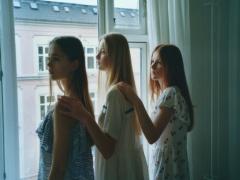 〝あるある行動〟が金欠を招く。3人の女の子が教えてくれるキュートな節約item♡