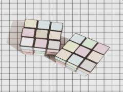 スタンダードからちょい外し。大人可愛い四角フレンチネイル集