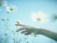 ネイルの色は欲しい空気感で決めるの。“雰囲気”から始める大人ネイル