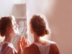 春が待ちきれないんだ。桜色ピンクのネイルで王道モテを狙いましょ