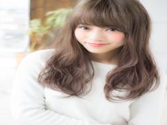 できる女はオフィスでも可愛い。一目置かれる、こなれ感ヘアスタイル