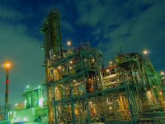 思わずうっとりしちゃう異次元の世界〈工場夜景〉