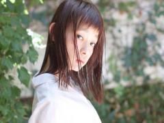 エアリーよりもグロッシー。質感重視でドキッとさせる春の髪型Best4