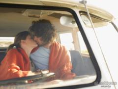 ドライブデートで男性が女性の「思いやり」を感じる瞬間5選