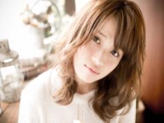 ＋ラフさで瞬時にトレンド髪へ。"動き"がポイントの「こなれヘアスタイルカタログ」