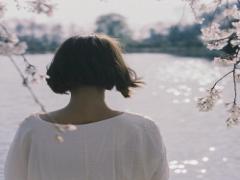 ズボラ女子のお洒落インテリア＝ドライフラワーが格上げするアンティークお部屋生活