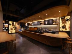 フラペのようなワインが飲める？新しいスタバ「STARBUCKS EVENINGS」が気になる