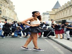 華奢なシルエットが重要なの。ミニマルルックで叶える女子度高めスタイルとは