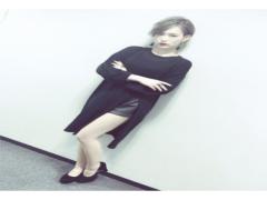 大人っぽくビターな外国人風に。シールバーアッシュで周りと差をつけて♡