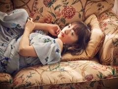 春はカラーを取り入れて。女の子はメークひとつでこんなに変われる