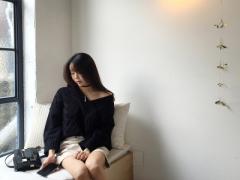 色っぽオフショルダーはあえてシンプルに。パンツスタイルで作る4つの春コーデ