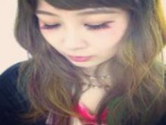 女度UP間違いなし！アップバングで作るセクシーヘア