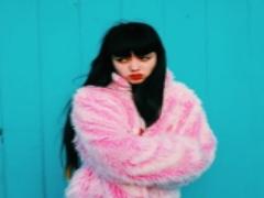 2016春、トレンド感たっぷりの〝フューシャピンク〟は一点盛りが可愛いっ♡