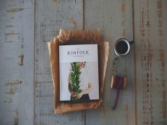 仕事終わりデートも可憐に♡髪の毛の結び癖を直すため”持ち運びたい”アイテム