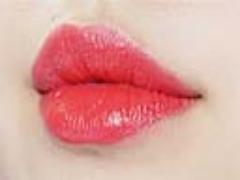 「可愛い」から「大人可愛い」に変身せよ♡ブラックグロス6選