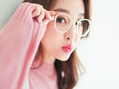 まだ手で塗ってるの？リキッドファンデもブラシを使って”ムラなし陶器肌”